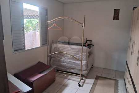 Casa à venda com 3 quartos em Parque Vitória, São Paulo, SP