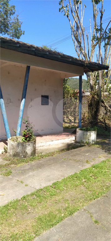 Chácara à venda com 5 quartos, sendo 1 suíte, em Estância São Luís, Suzano, SP