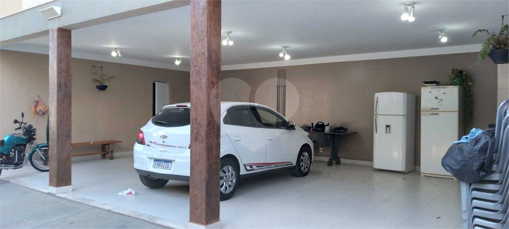 Casa à venda com 3 quartos, sendo 1 suíte, em Santa Cândida, Vinhedo, SP