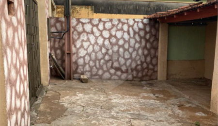Casa à venda com 2 quartos em Vila Carmem, São Carlos, SP