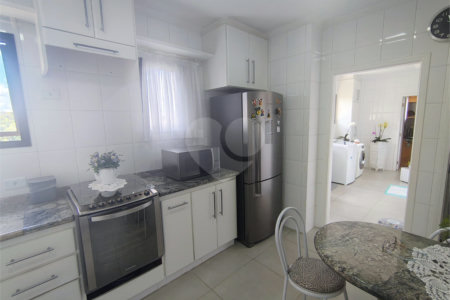 Apartamento à venda com 3 quartos, sendo 2 suítes, em Vila Rica, Jundiaí, SP