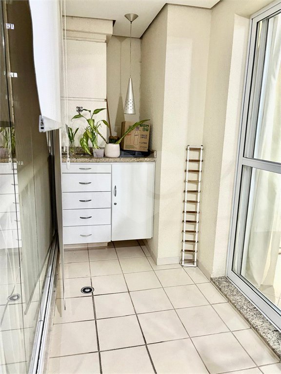 Apartamento à venda com 3 quartos, sendo 1 suíte, em Vila Oratório, São Paulo, SP