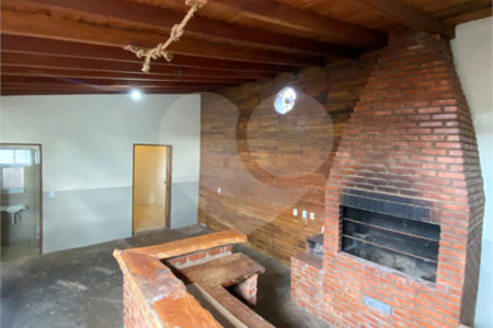 Casa para alugar com 3 quartos, sendo 1 suíte, em Parque das Aroeiras, Ponta Porã, MS