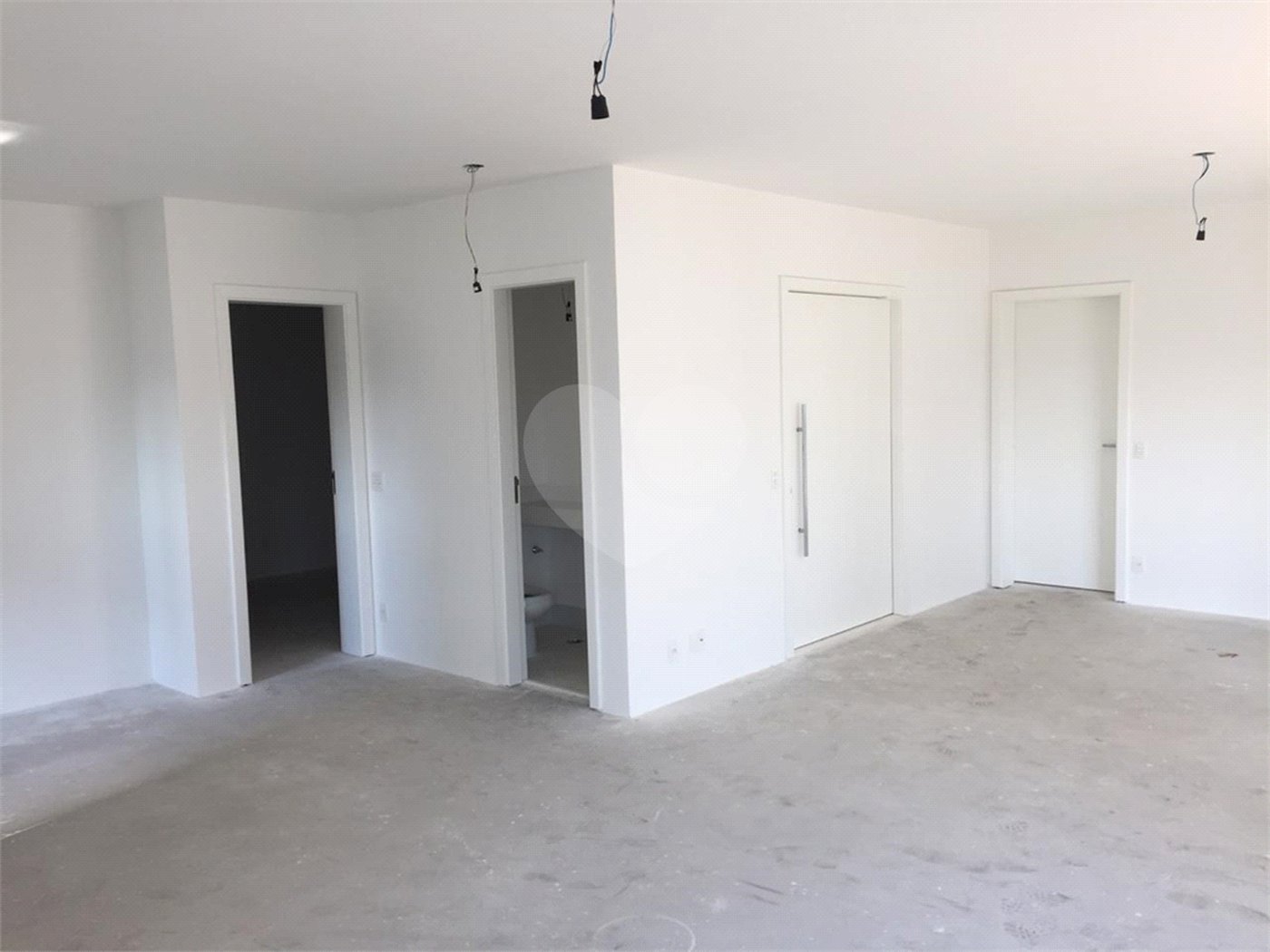 Apartamento à venda com 3 suítes em Campo Belo, São Paulo, SP