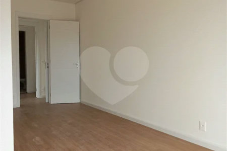 Apartamento à venda com 3 suítes em Tucuruvi, São Paulo, SP