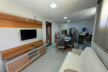 Casa à venda com 7 quartos em Peró, Cabo Frio, RJ