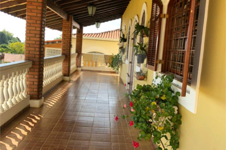 Casa Térrea à venda com 4 quartos, sendo 1 suíte, em Parque dos Cafezais VI, Itupeva, SP