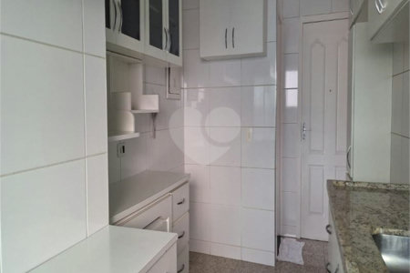 Apartamento à venda com 3 quartos, sendo 1 suíte, em Indianópolis, São Paulo, SP