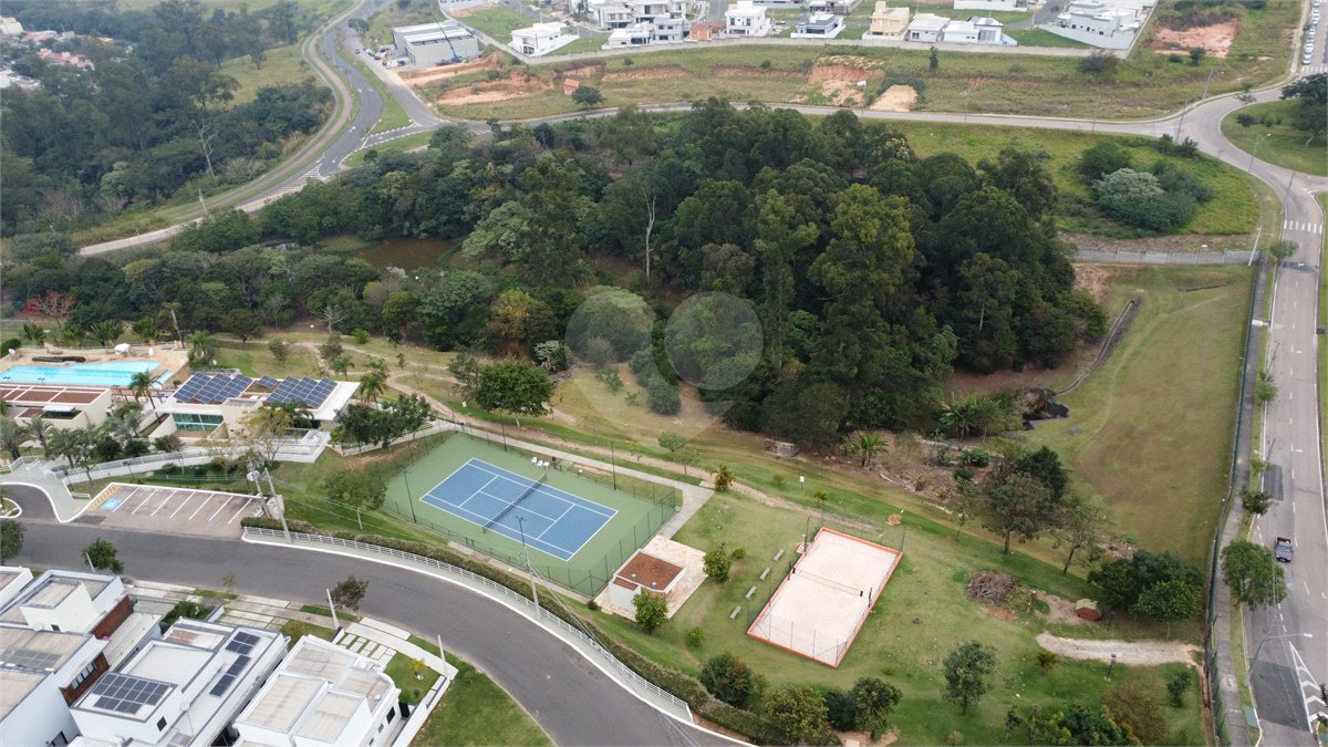 Terreno à venda no condomínio Residencial Central Parque, Salto - SP