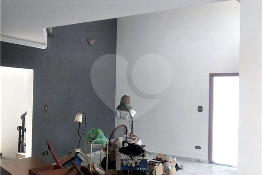 Sobrado à venda com 3 suítes em Jardim Leonor Mendes de Barros, São Paulo, SP