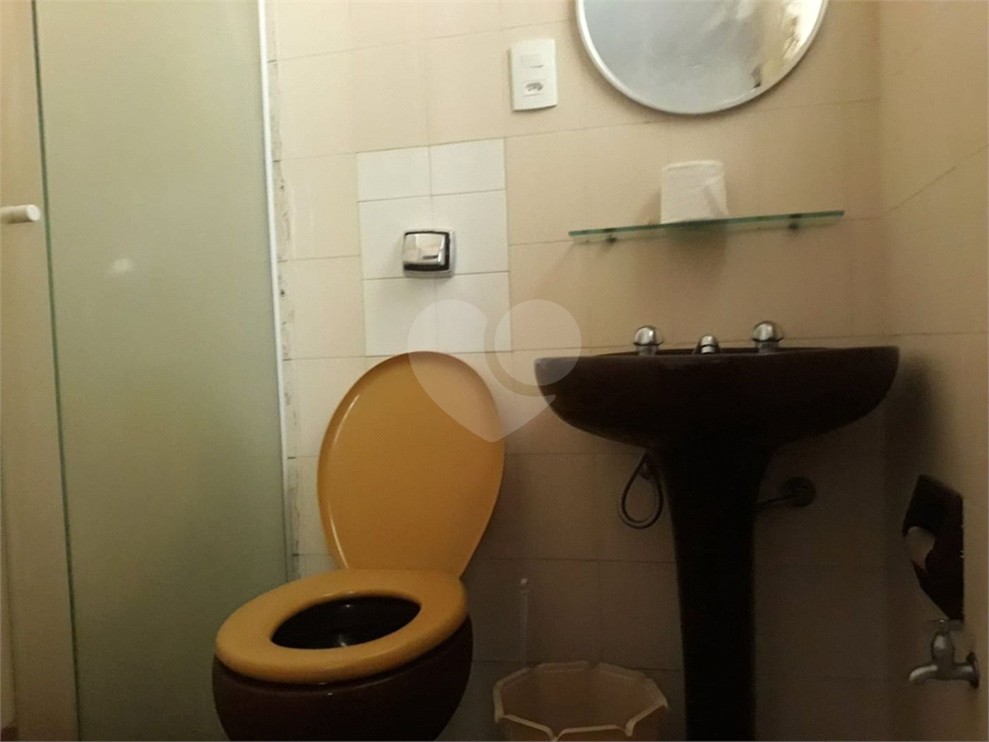Chácara à venda com 3 quartos, sendo 2 suítes,  no Centro (canguera), São Roque, SP
