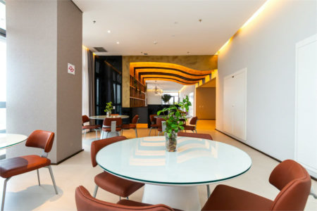 Apartamento à venda com 3 suítes em Jardim das Acácias, São Paulo, SP