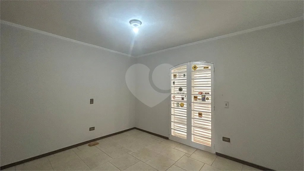 Venda Casa com 4 Dormitórios no Parque Santa Cecília