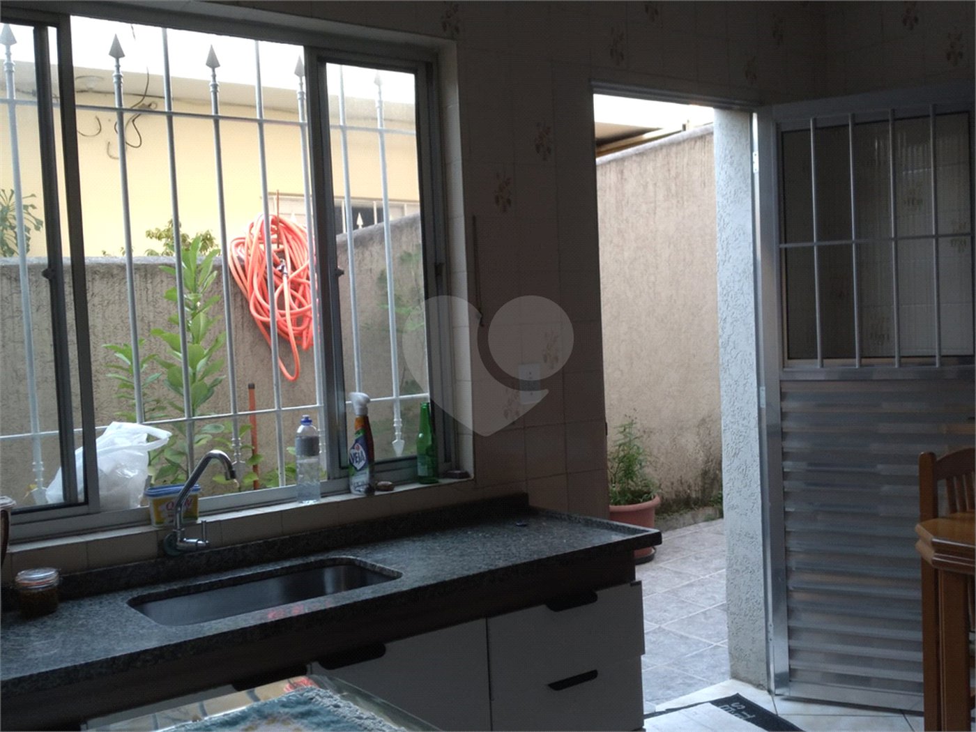 Sobrado à venda com 6 quartos, sendo 1 suíte, em Vila Sabrina, São Paulo, SP