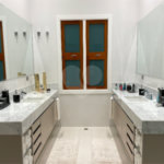 Casa à venda com 4 suítes no condomínio Halvétia Country Residencial, Indaiatuba - SP
