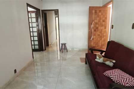 Casa para locação com 6 quartos e 2 vagas