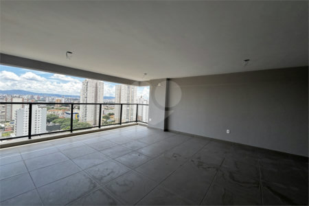 Apartamento à venda com 3 suítes em Vila Romana, São Paulo, SP