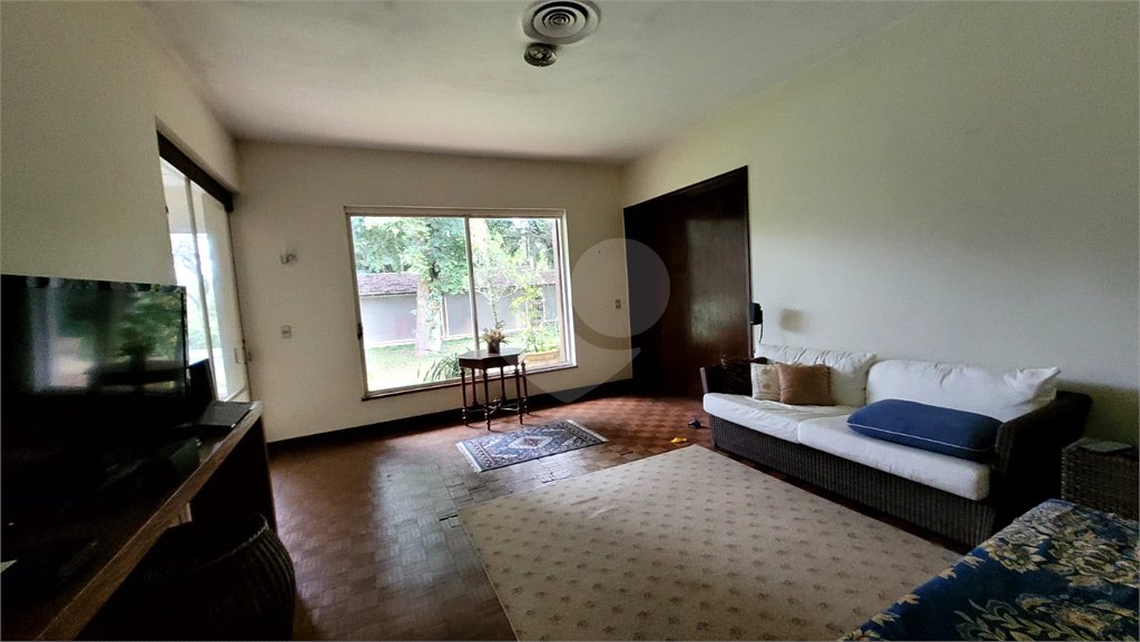 Casa à venda com 4 suítes no condomínio Chácara Flora, São Paulo - SP