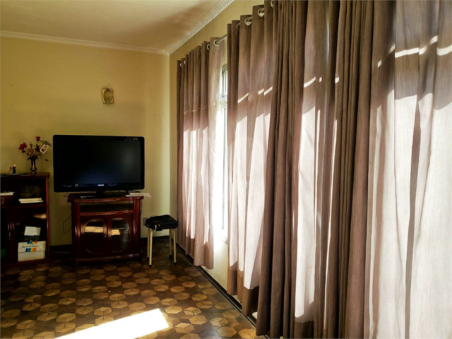 Casa à venda com 3 quartos, sendo 1 suíte,  em Vila Maria, São Paulo, SP