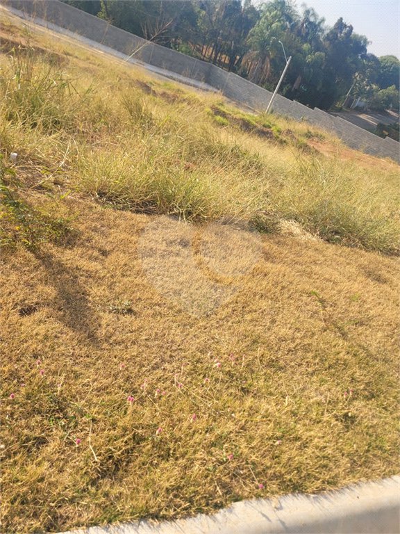 Terreno à venda no condomínio Villa Trivento, Indaiatuba - SP