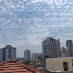 Casa à venda com 6 quartos, sendo 4 suítes, em Chora Menino, São Paulo, SP