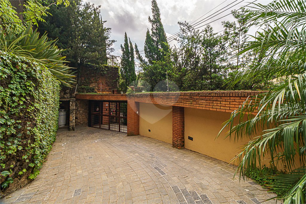 Casa à venda com 5 suítes em Jardim Morumbi, São Paulo, SP