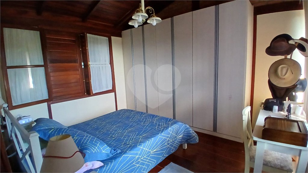 Casa à venda com 4 suítes no condomínio Sausalito, Mairiporã - SP
