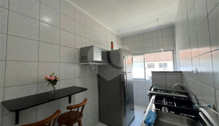 Apartamento à venda com 1 quarto em VILA GUILHERMINA, Praia Grande, SP