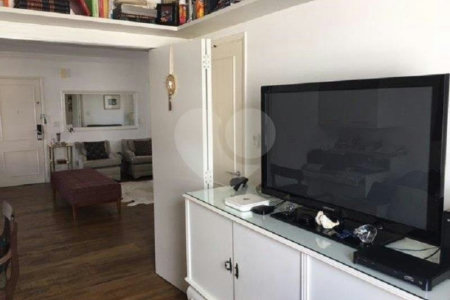 Apartamento à venda com 3 quartos, sendo 1 suíte, em Vila Ipojuca, São Paulo, SP