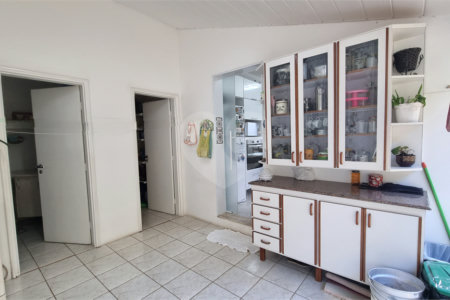 Casa à venda com 3 quartos, sendo 1 suíte,  no condomínio Vivendas do Lago, Sorocaba - SP
