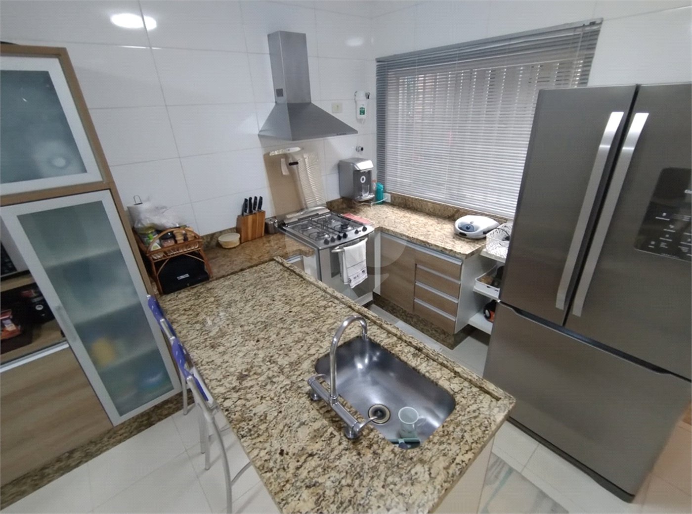 Casa à venda com 3 quartos, sendo 1 suíte,  em Santana, São Paulo, SP