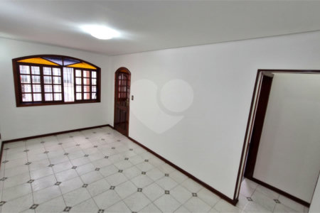 Casa Térrea à venda com 3 quartos em Conjunto Residencial Butantã, São Paulo, SP