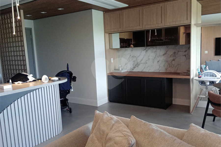 Apartamento à venda com 3 suítes em Santana, São Paulo, SP