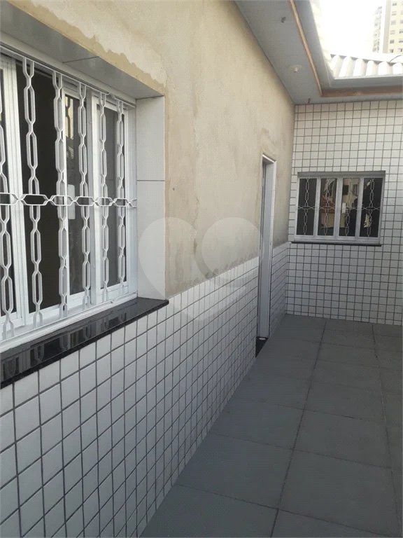 Sobrado para alugar com 5 quartos, sendo 1 suíte, em Santana, São Paulo, SP