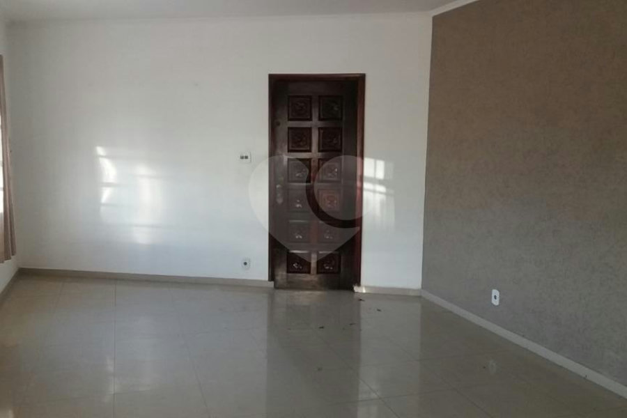Sobrado à venda com 3 quartos, sendo 1 suíte, em Santana, São Paulo, SP