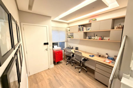 Casa à venda com 3 suítes no condomínio Villaggio Della Hípica, São Paulo - SP