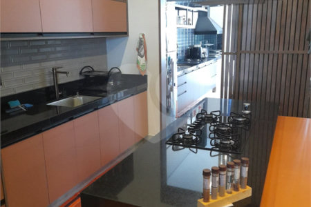 Casa à venda com 3 suítes no condomínio Reserva Real, Paulínia - SP