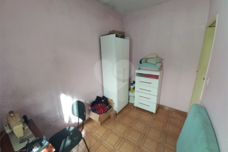 Casa Térrea à venda com 3 quartos em Jardim Maria Virginia, São Paulo, SP