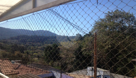Sobrado à venda com 4 quartos, sendo 1 suíte, em Tremembé, São Paulo, SP