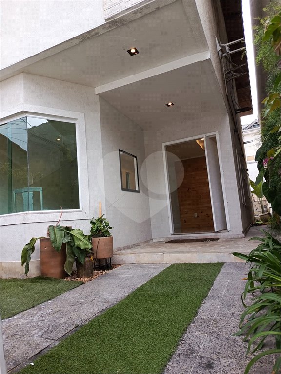 Casa à venda com 3 quartos, sendo 1 suíte, no condomínio Paraíso Classe A, Rio de Janeiro - RJ