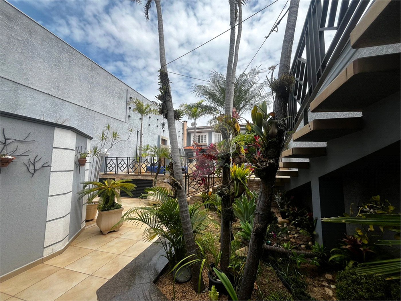 Casa à venda com 6 quartos, sendo 3 suítes, no Centro, Itapetininga, SP