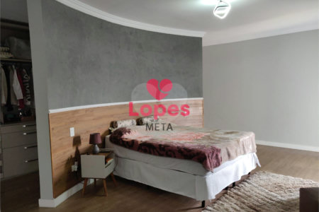 Casa à venda com 3 suítes no condomínio Jaridim Coleginho, Jacareí - SP