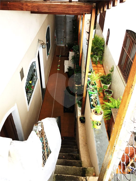 Sobrado à venda com 4 quartos, sendo 1 suíte,  em Vila Gomes, São Paulo, SP