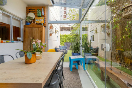 Apartamento à venda com 2 quartos, sendo 1 suíte,  em Vila Andrade, São Paulo, SP