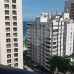 Apartamento à venda com 4 quartos, sendo 2 suítes, em Tombo, Guarujá, SP