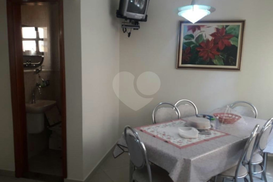 Sobrado à venda com 3 quartos, sendo 1 suíte, em Parque Novo Mundo, São Paulo, SP