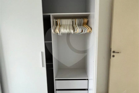 Apartamento à venda com 3 suítes em Vila Andrade, São Paulo, SP