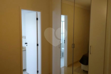 Apartamento à venda com 4 quartos, sendo 3 suítes, em Vila Andrade, São Paulo, SP