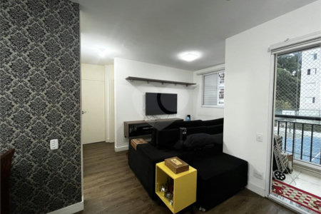 Apartamento à venda com 2 quartos, sendo 1 suíte,  em Vila Praia, São Paulo, SP