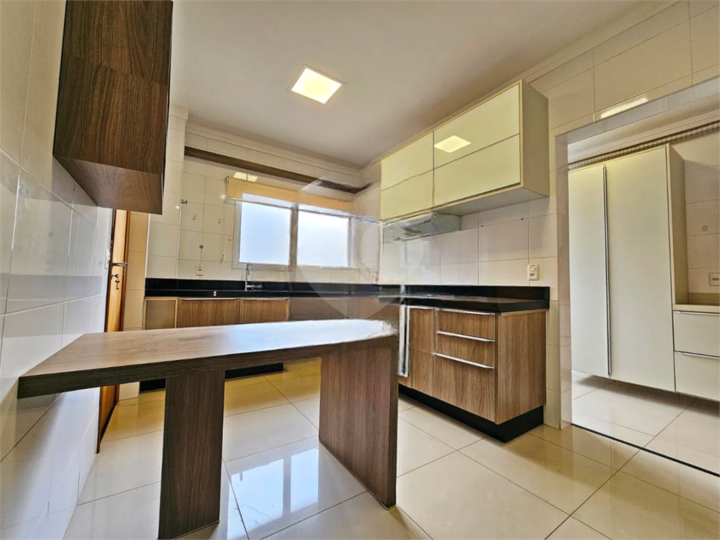 Apartamento à venda com 3 suítes em Jardim Botânico, Ribeirão Preto, SP